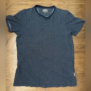 PETER WERTH Sz L men’s Navy Blue Patterned Shirt